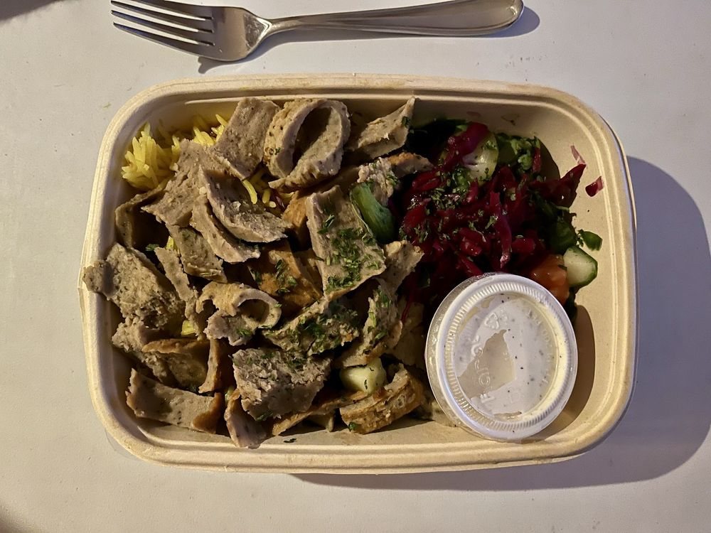 Lamb plate with pickled beet salad